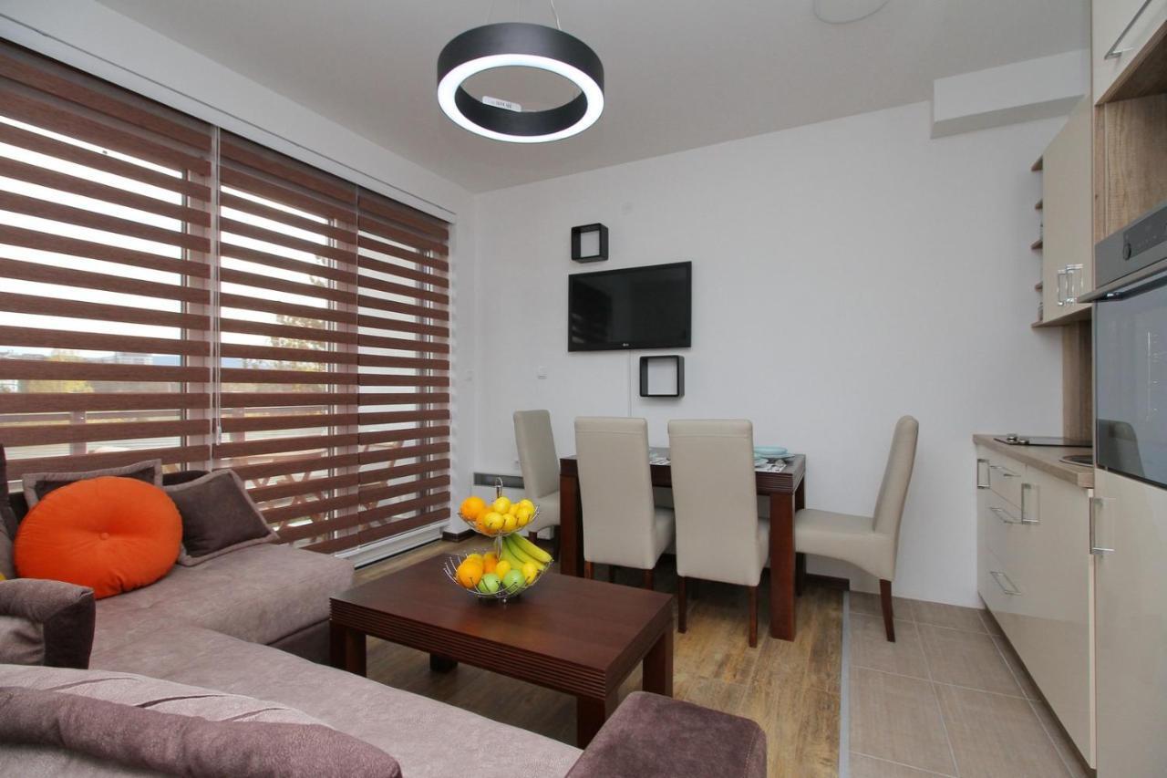 Almi Lux Apartman ซลาตีบอร์ ภายนอก รูปภาพ