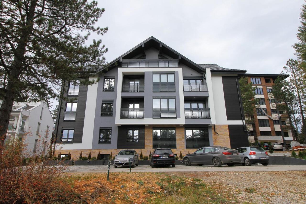 Almi Lux Apartman ซลาตีบอร์ ภายนอก รูปภาพ