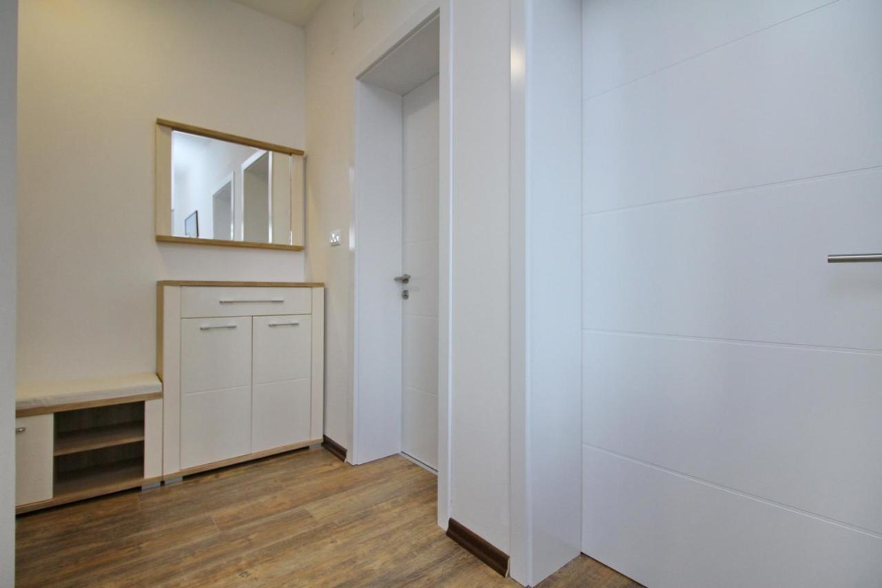 Almi Lux Apartman ซลาตีบอร์ ภายนอก รูปภาพ