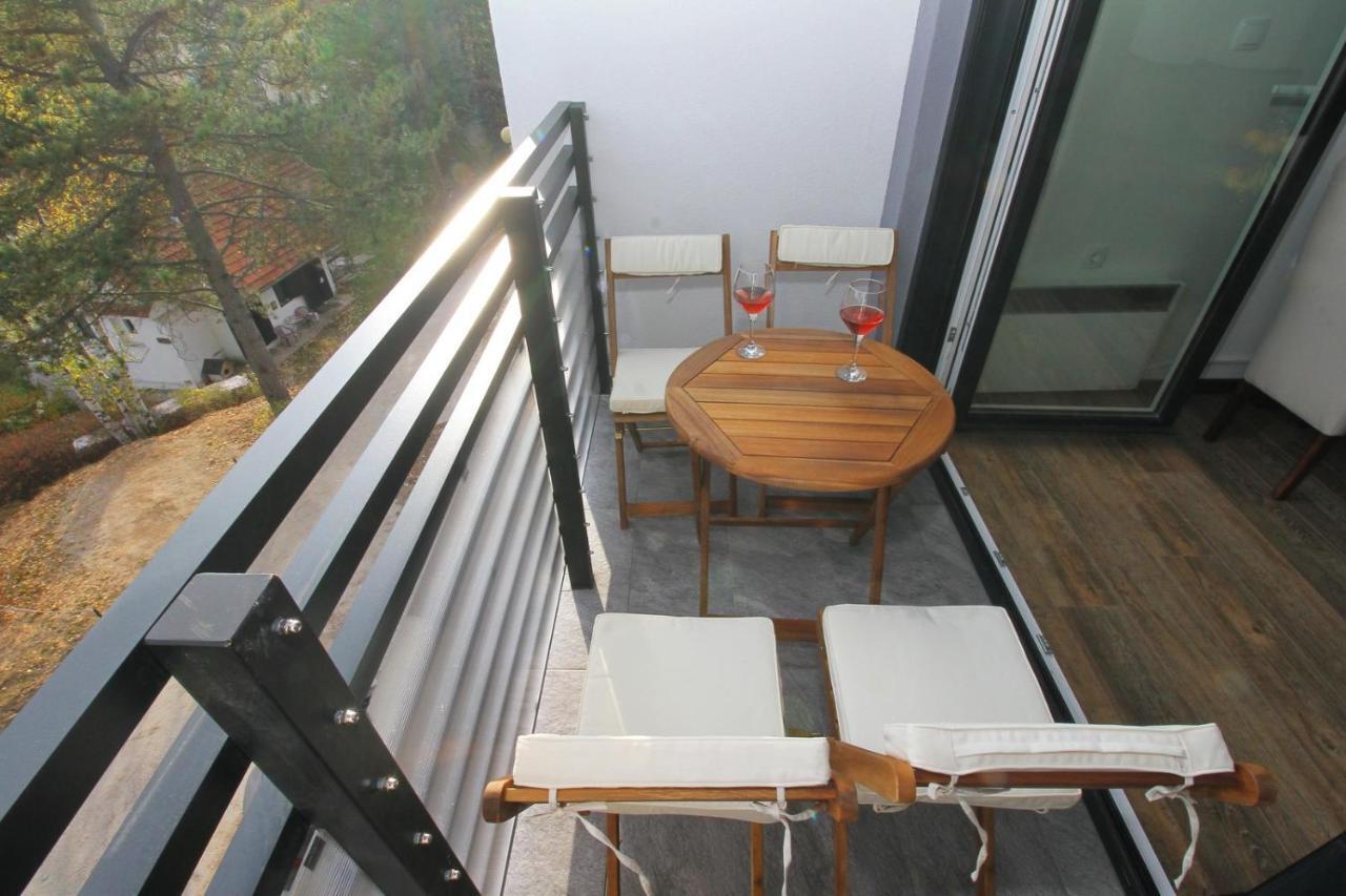 Almi Lux Apartman ซลาตีบอร์ ภายนอก รูปภาพ