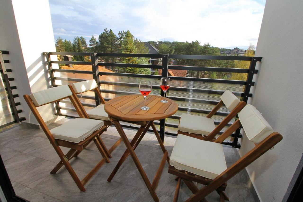 Almi Lux Apartman ซลาตีบอร์ ภายนอก รูปภาพ